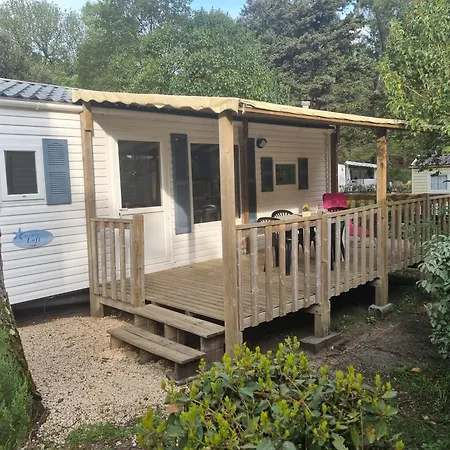 L'oree Des Cevennes 2* Saint-Jean-de-Valériscle