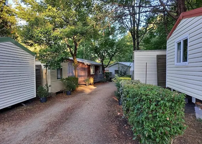 营地 L'oree Des Cevennes 2*